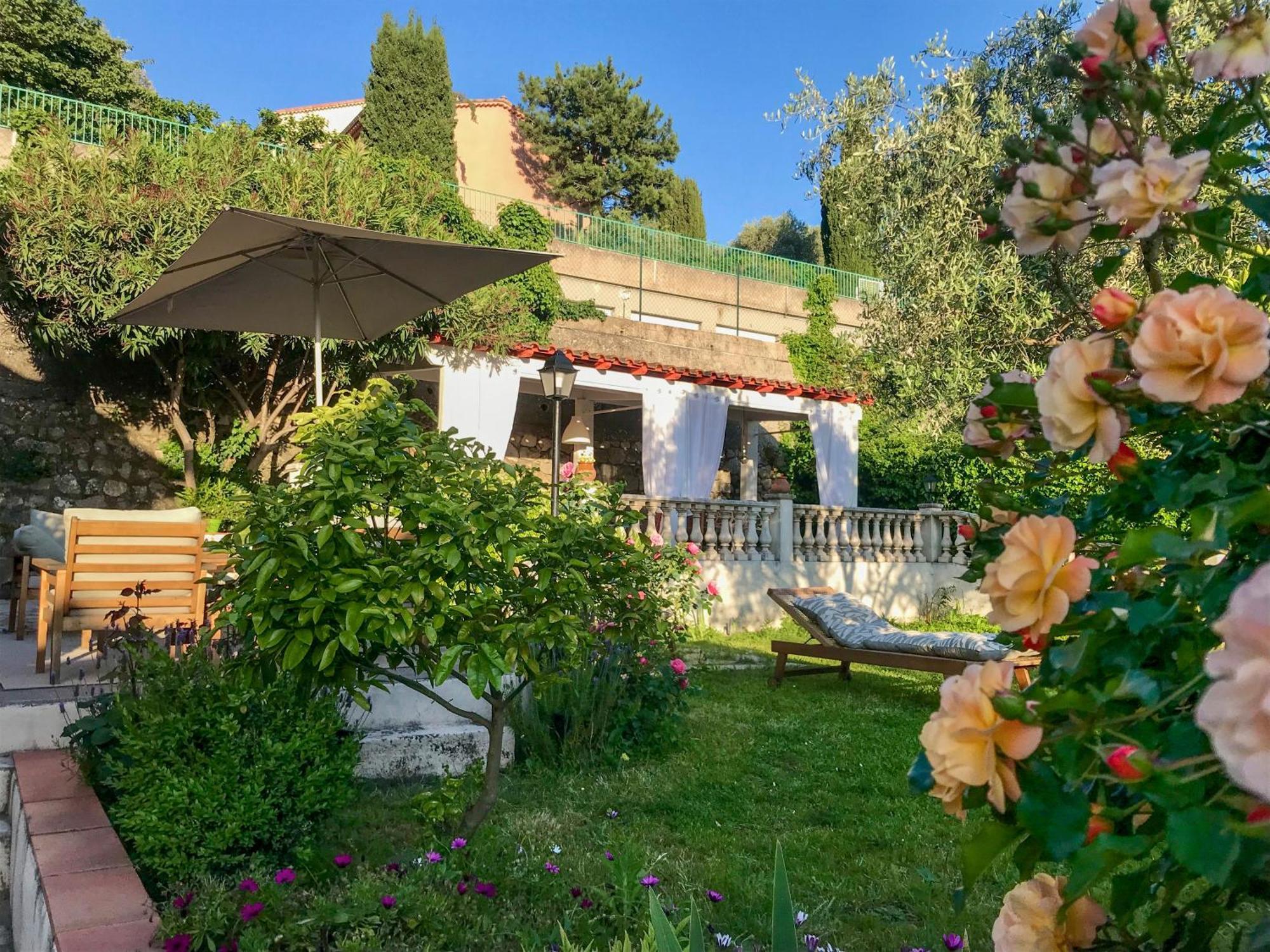 La Thebaide Bed & Breakfast Grasse Bagian luar foto